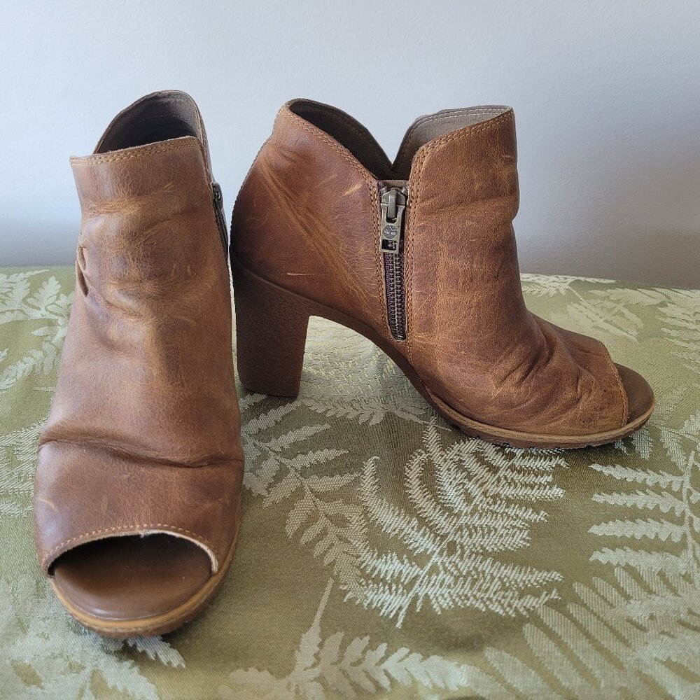 Timberland Peeptoe Ankle Bootie ~ Size 9